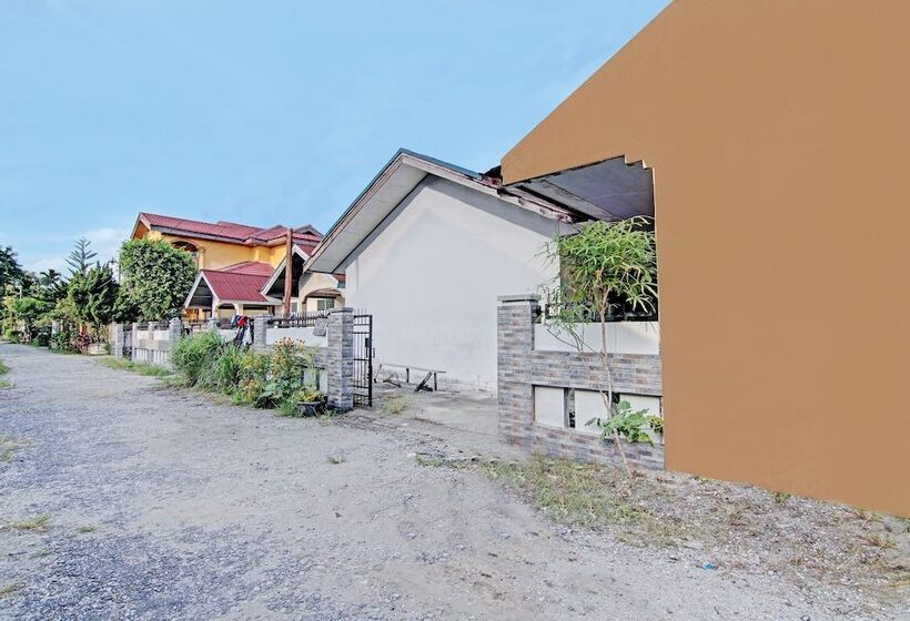 فندق Spot On 92536 Teguh Homestay Syariah