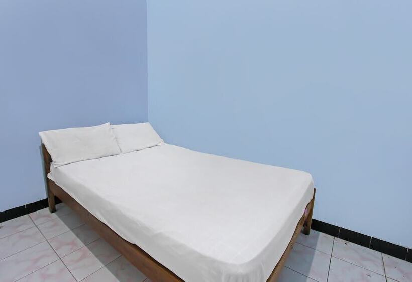 בית מלון כפרי Spot On 92567 Jati Homestay Near Taman Suranadi