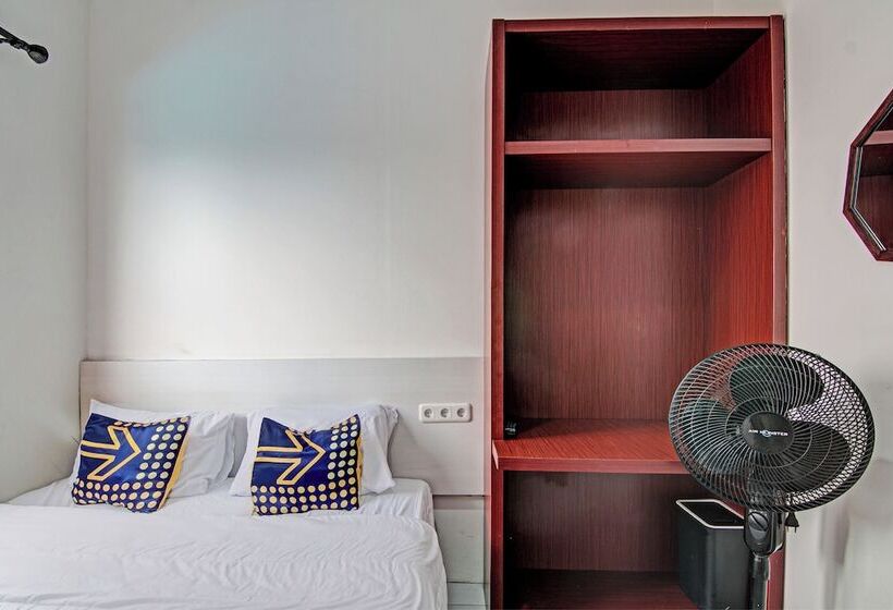 ホテル Spot On 92671 Anugrah Jaya Syariah Near Sekolah Dasar Negeri 018 Desa Kubang Jaya