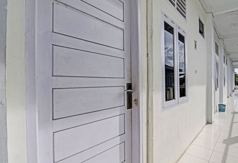 ホテル Spot On 92671 Anugrah Jaya Syariah Near Sekolah Dasar Negeri 018 Desa Kubang Jaya