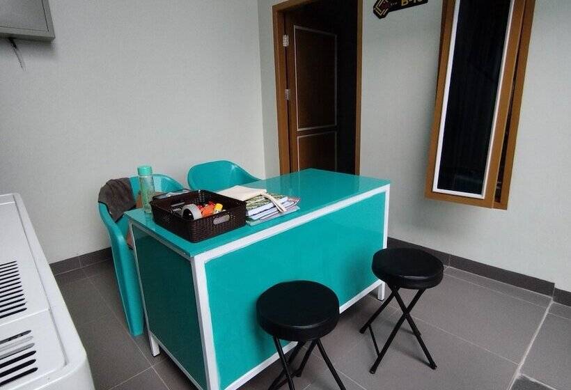 هتل Spot On 92695 My Kost Syariah