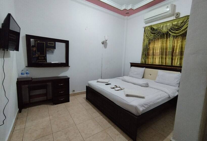 هتل Spot On 92695 My Kost Syariah