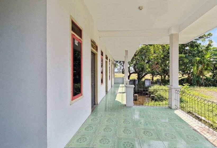 酒店 Spot On 92832 Al Mahira Syariah