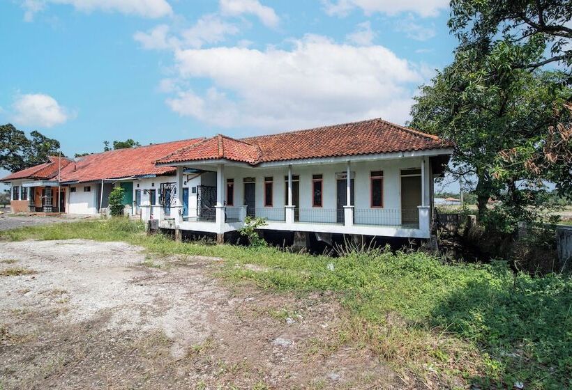 酒店 Spot On 92832 Al Mahira Syariah