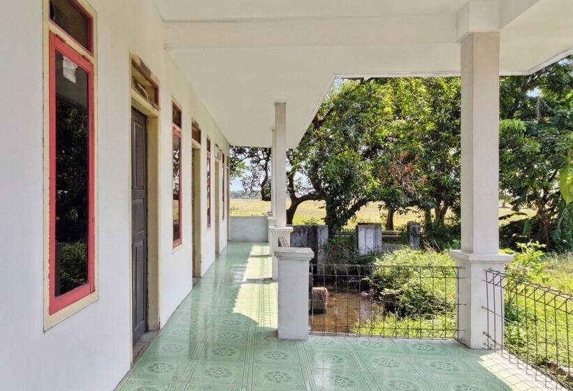 酒店 Spot On 92832 Al Mahira Syariah