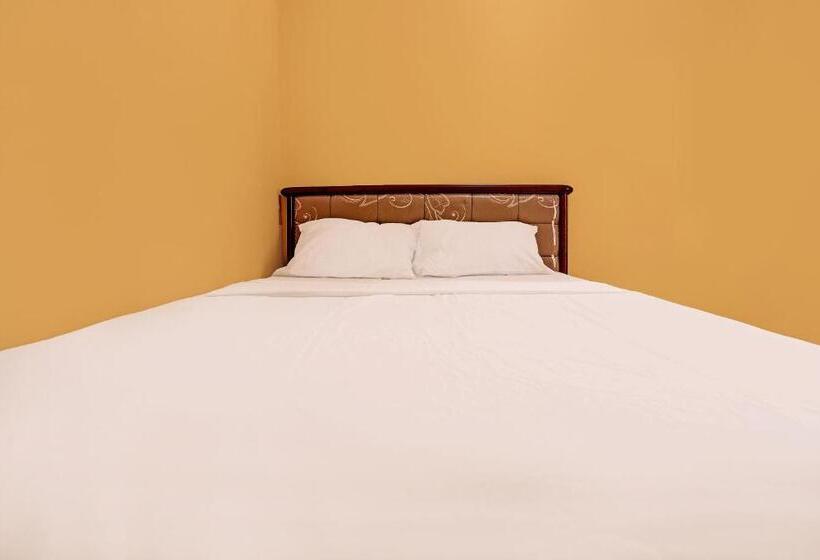 فندق Spot On 92523 Homestay Pasir Padi Permai Syariah