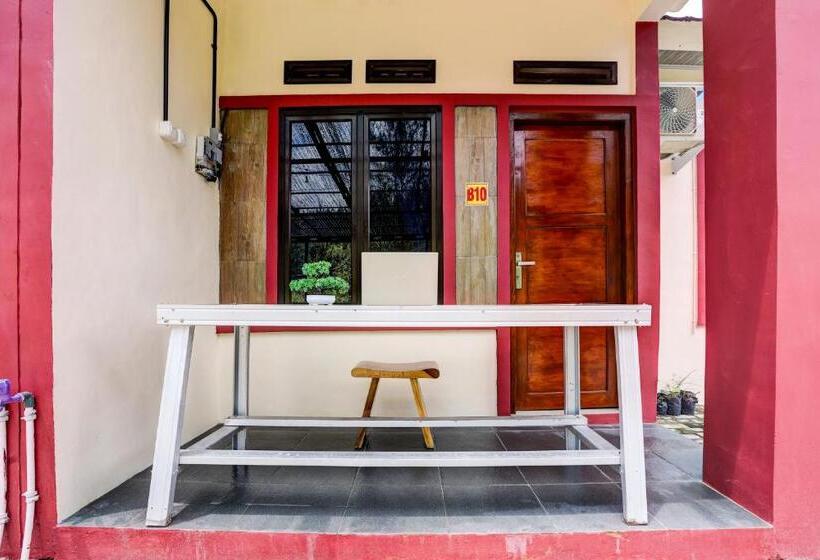 فندق Spot On 92523 Homestay Pasir Padi Permai Syariah