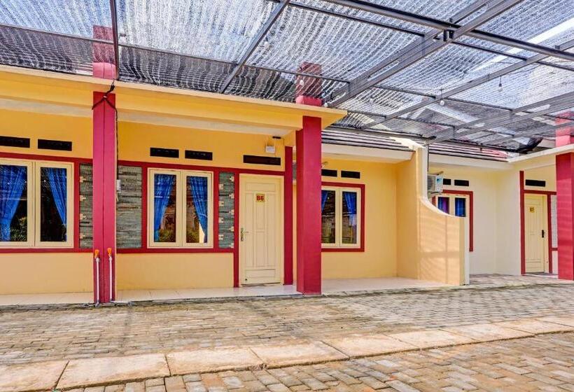 فندق Spot On 92523 Homestay Pasir Padi Permai Syariah