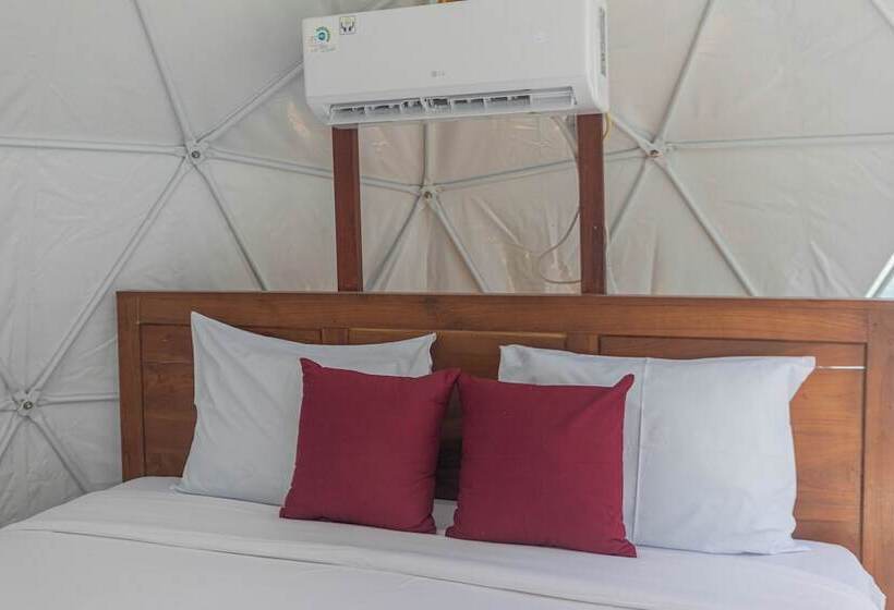 בית מלון כפרי Suan Bubble & Triangle Diamond Beach