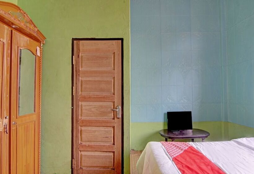 هتل Swakarya Guest House By Oyo