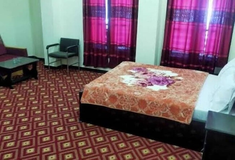 Szálloda Swat Inn