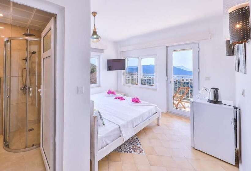 酒店 Tübin Kültür Evi