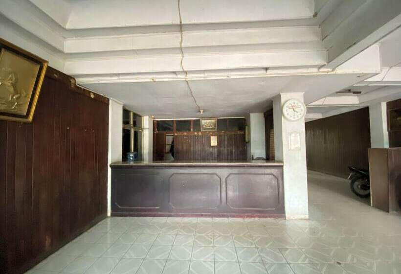 בית מלון כפרי Tepian Batang Hari By Oyo