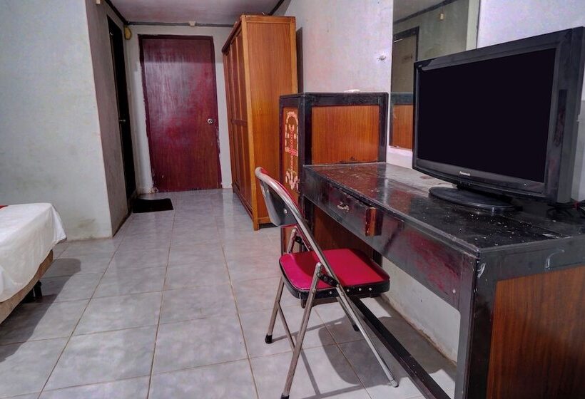 בית מלון כפרי Tepian Batang Hari By Oyo