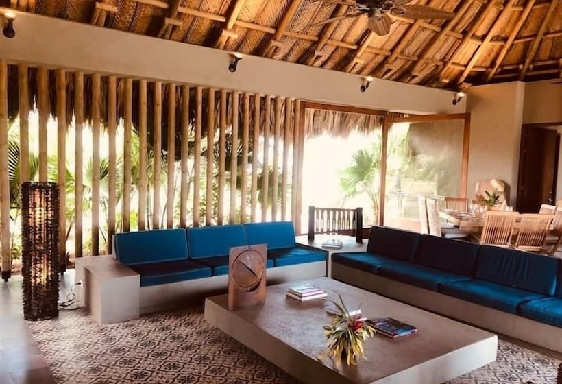 هتل Territorio Magico