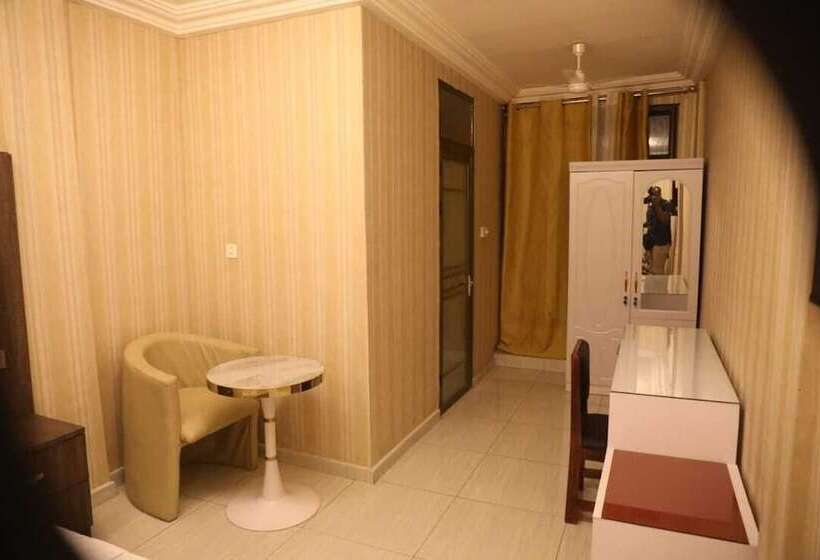 בית מלון כפרי Texas Royal Lodge