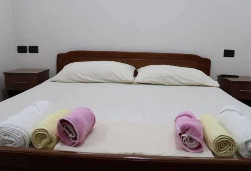 فندق Villa Gloria