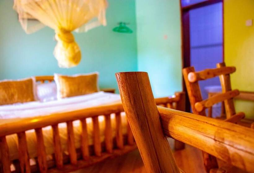 هتل Western Sands