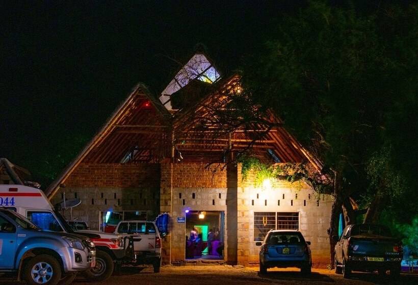 هتل Western Sands