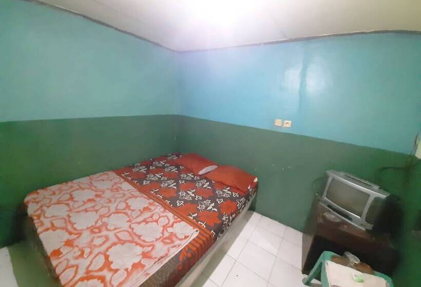 ホテル Wisma Jayakarta By Oyo