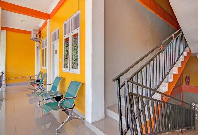 فندق Wisma Sakinah Syariah By Oyo