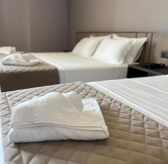 Joelle Premium Hotel