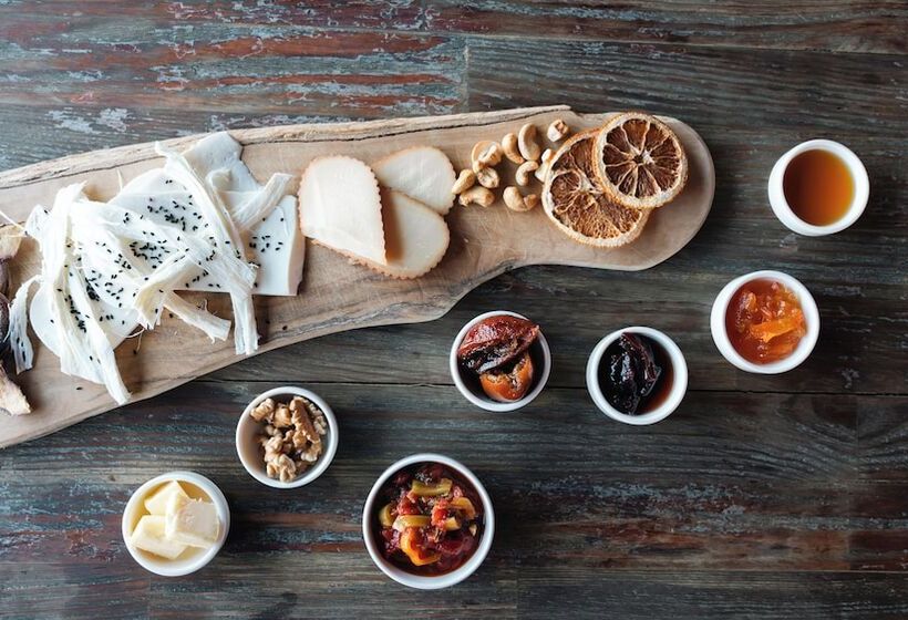 Kikonia Art & Suites