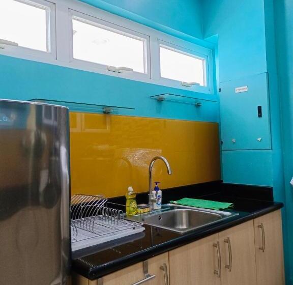 Mackenzie Penthouse Taal View With Balcony