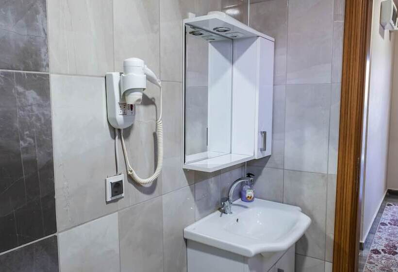 Midas Suit Otel