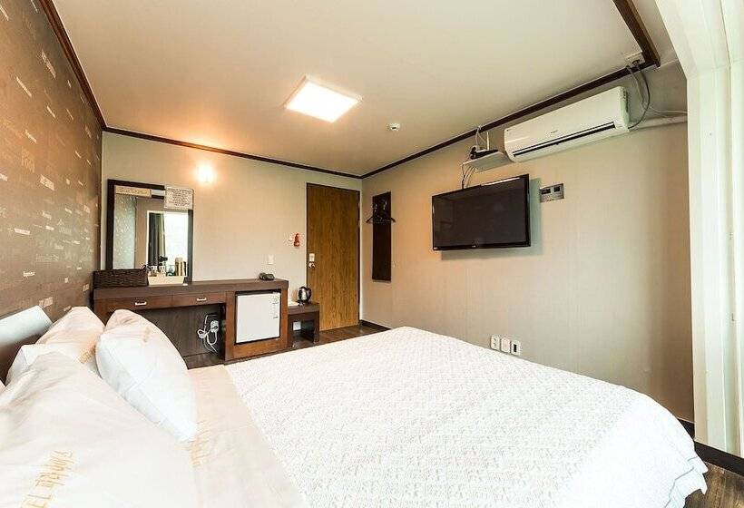 Motel Cheongpyeong Paradise