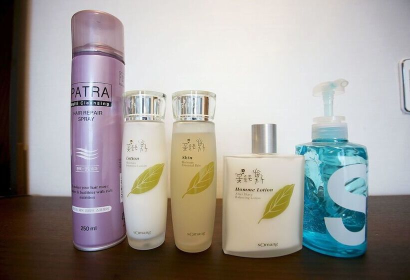 Motel Cheongpyeong Paradise