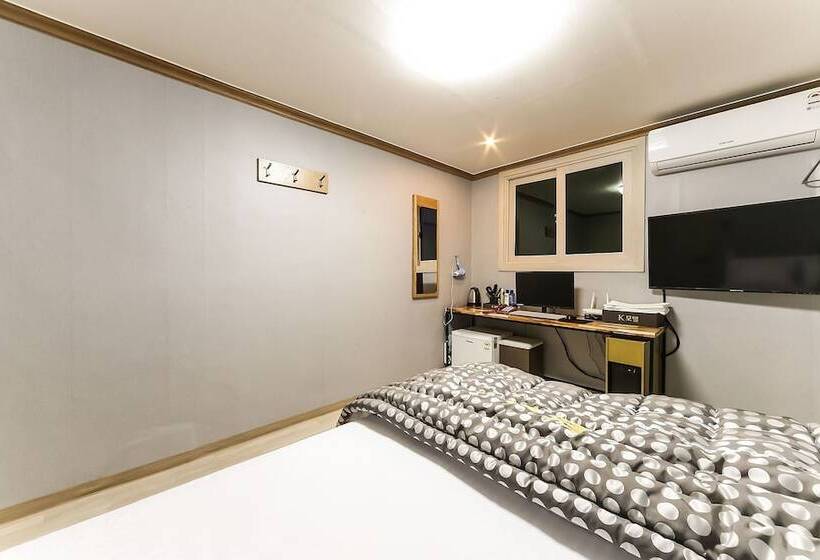 모텔 Daegu Dongdaegu Station K Mini