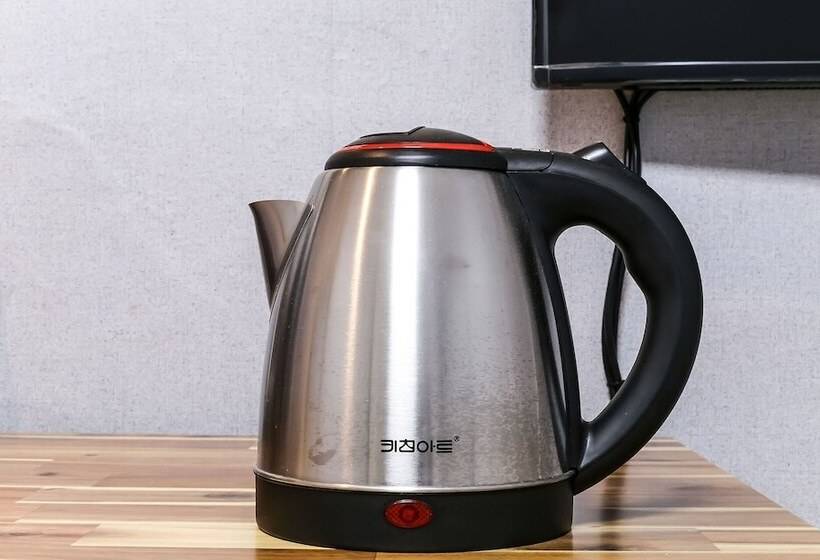 모텔 Daegu Dongdaegu Station K Mini