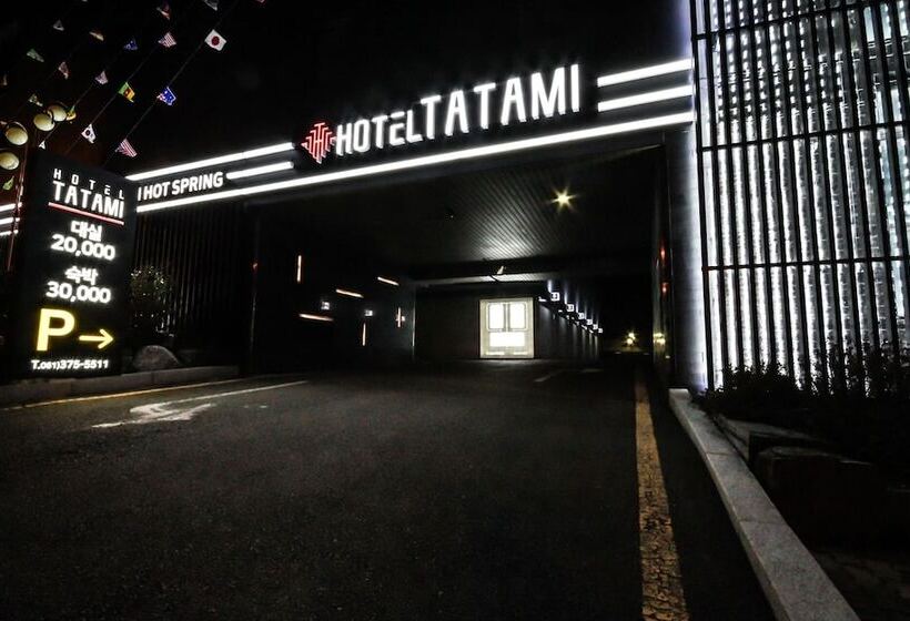 فندق على الطريق Hwasun Oncheon Hotel Tatami