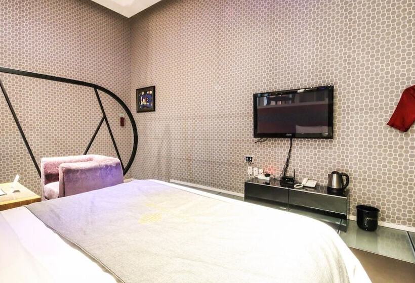 فندق على الطريق Hwasun Oncheon Hotel Tatami