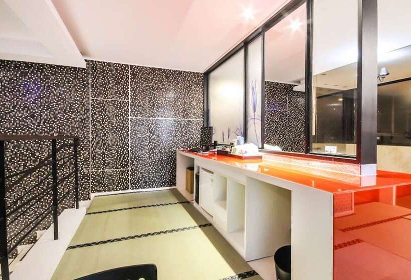 فندق على الطريق Hwasun Oncheon Hotel Tatami