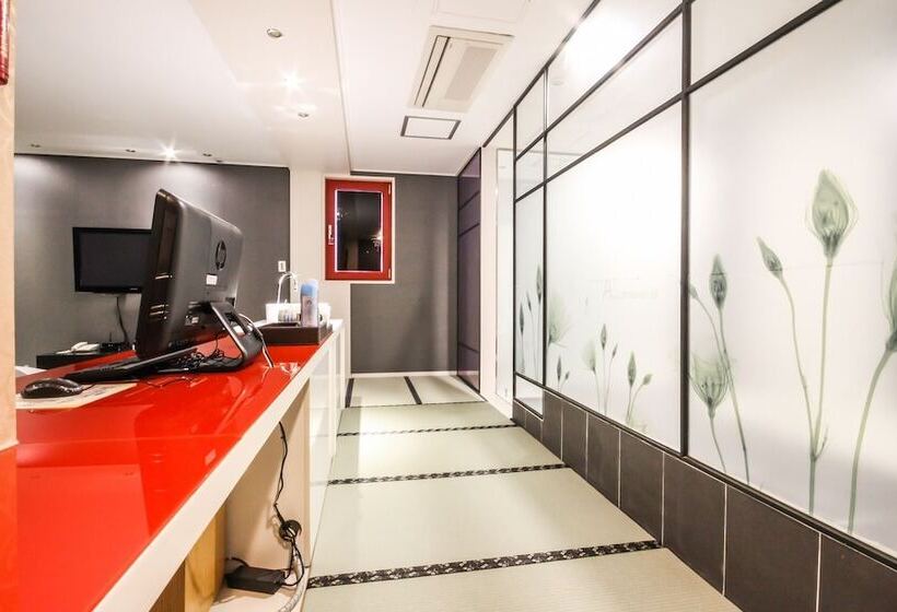 فندق على الطريق Hwasun Oncheon Hotel Tatami