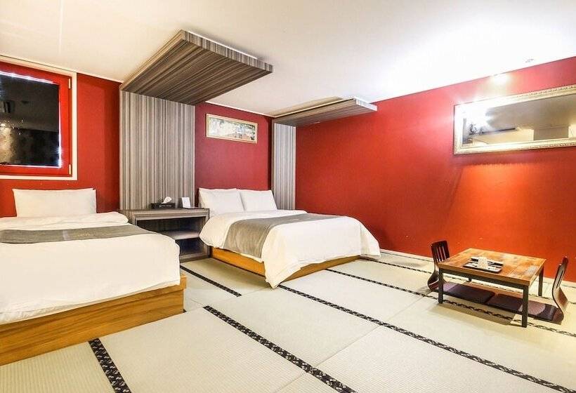 فندق على الطريق Hwasun Oncheon Hotel Tatami