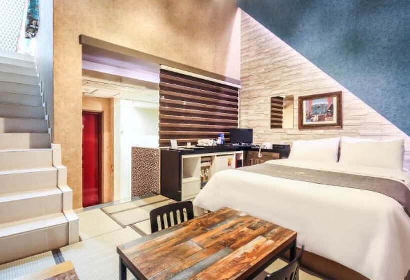 فندق على الطريق Hwasun Oncheon Hotel Tatami