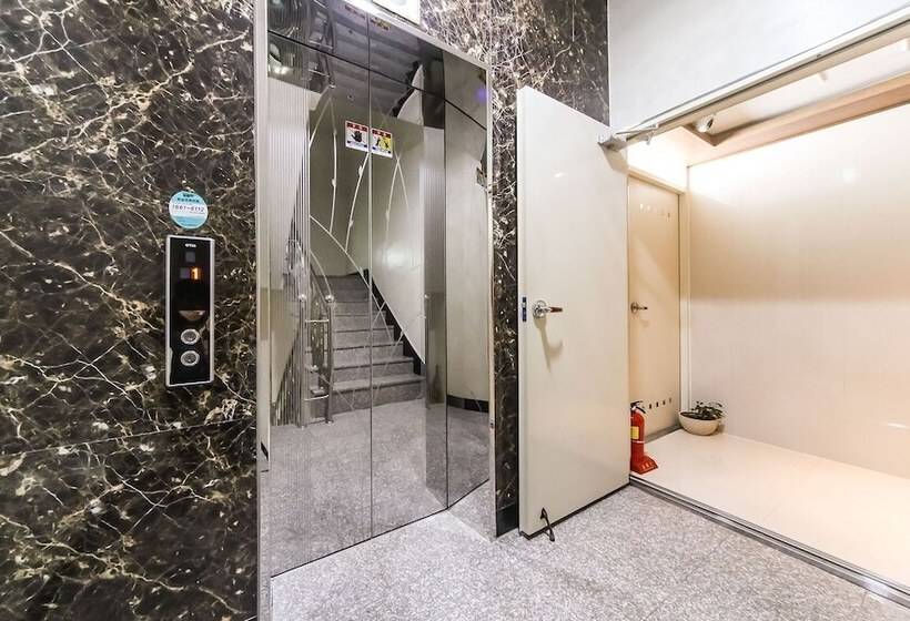 汽车旅馆  Tongyeong View