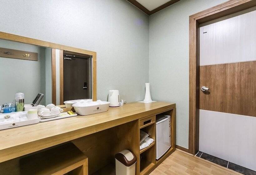 汽车旅馆  Tongyeong View