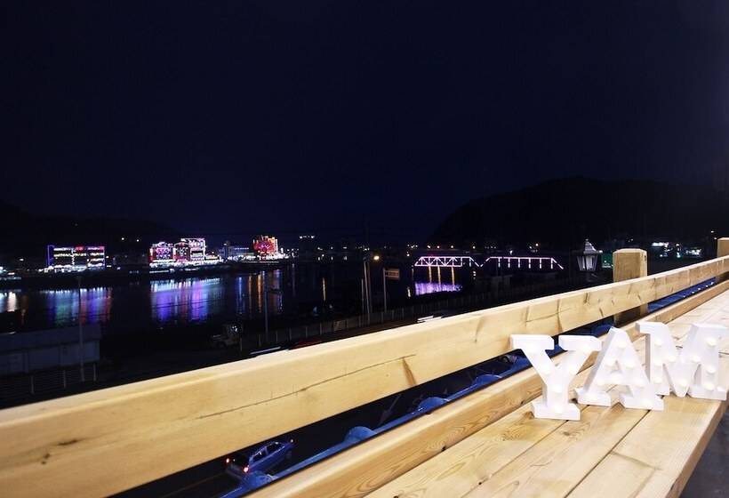 فندق على الطريق Yeongdeok Ganggu Port Yam