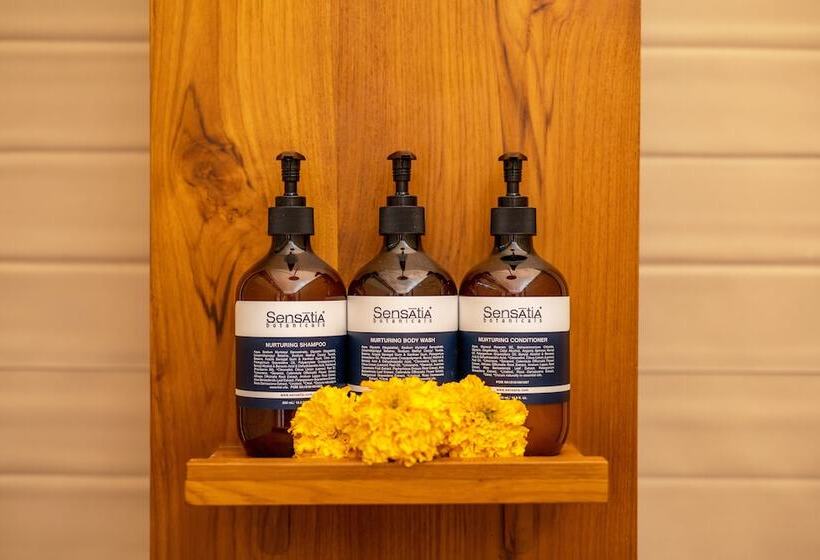 Nadi Nature Resort   Adults Only