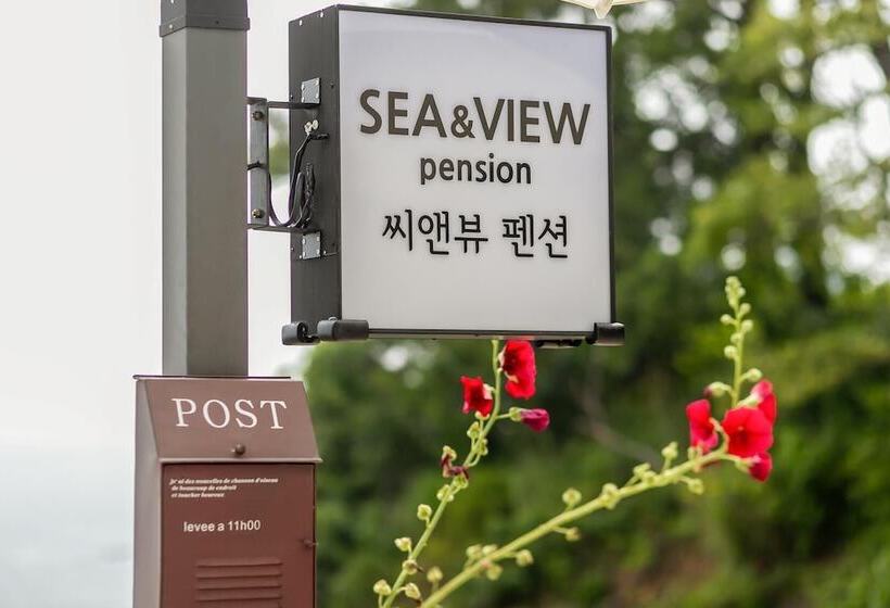 Namhae Sea And View Pool Villa Pension