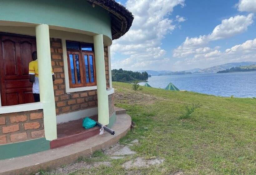 Nyamunyonyi Tourism Resort Lake Bunyonyi