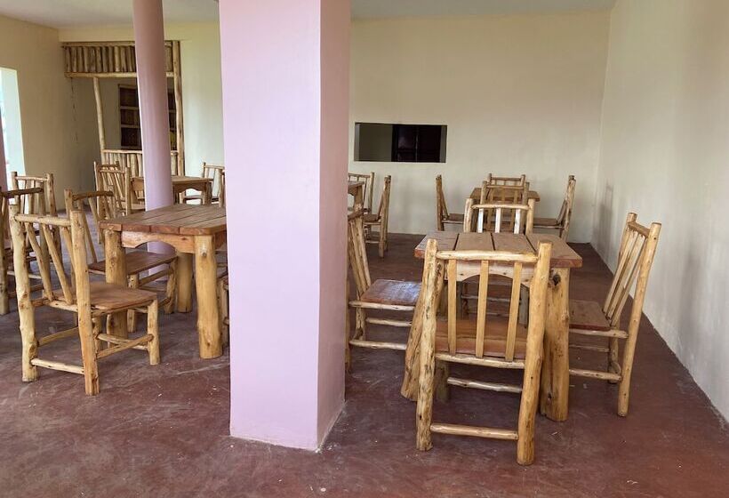 Nyamunyonyi Tourism Resort Lake Bunyonyi