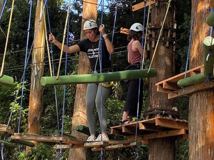 Nyamunyonyi Tourism Resort Lake Bunyonyi