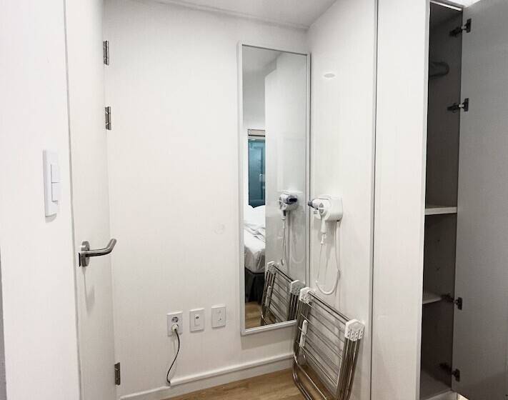 Пансион 318 Stay