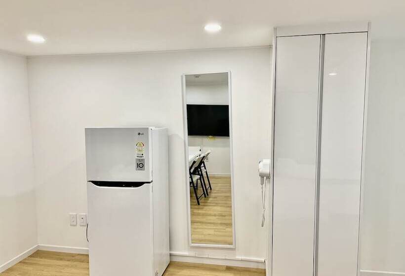 Пансион 318 Stay