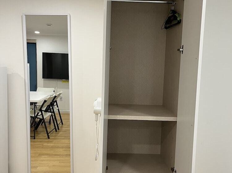 Пансион 318 Stay